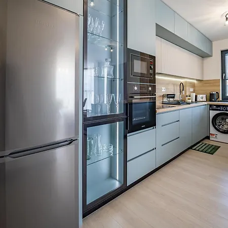 Apartment Center *